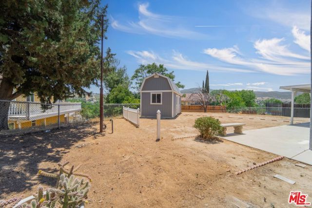 14924 Sunnydale Drive, Lake Hughes, CA 93532