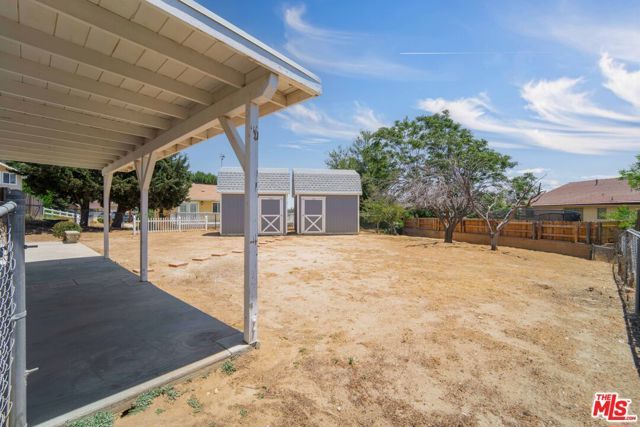 14924 Sunnydale Drive, Lake Hughes, CA 93532