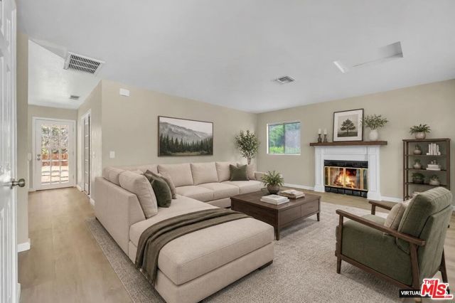 14924 Sunnydale Drive, Lake Hughes, CA 93532