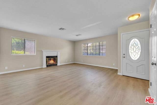 14924 Sunnydale Drive, Lake Hughes, CA 93532