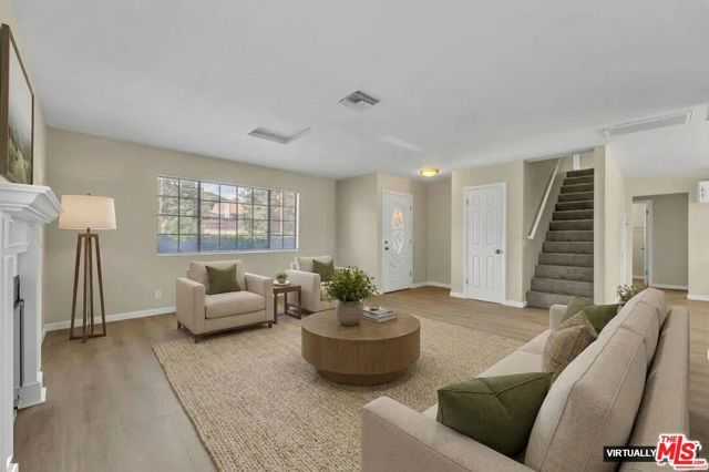 14924 Sunnydale Drive, Lake Hughes, CA 93532