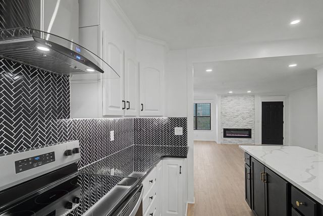 107 Heritage Trace Dr, Madison, TN 37115