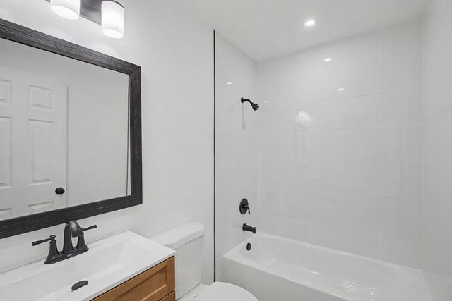 107 Heritage Trace Dr, Madison, TN 37115