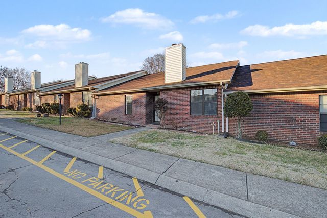 107 Heritage Trace Dr, Madison, TN 37115