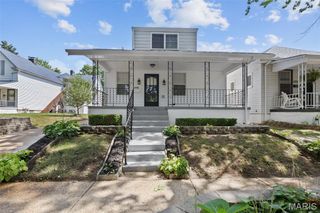 4009 Burgen Avenue, St Louis, MO 63116