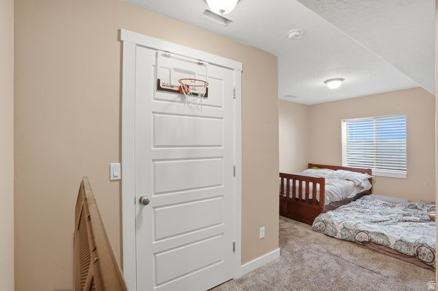 8417 S OTTER DR, West Jordan, UT 84081