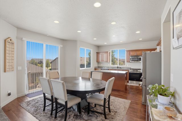 8417 S OTTER DR, West Jordan, UT 84081
