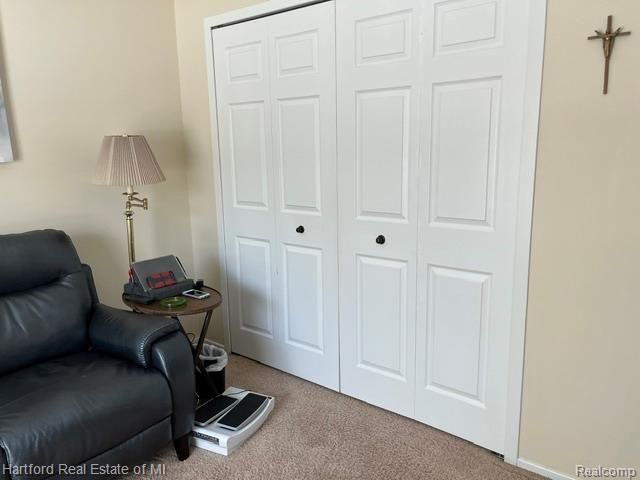 386 N Oak Drive, Commerce Charter Township, MI 48390