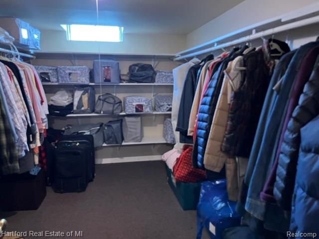 386 N Oak Drive, Commerce Charter Township, MI 48390