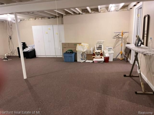 386 N Oak Drive, Commerce Charter Township, MI 48390