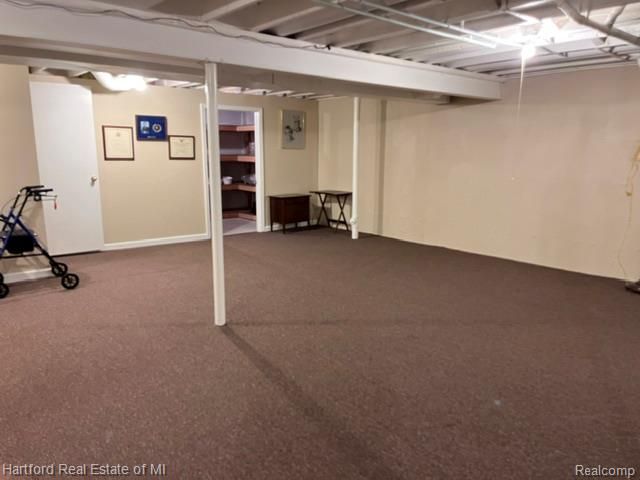 386 N Oak Drive, Commerce Charter Township, MI 48390