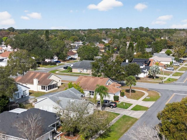 233 S ABERDEEN CIRCLE, Sanford, FL 32773