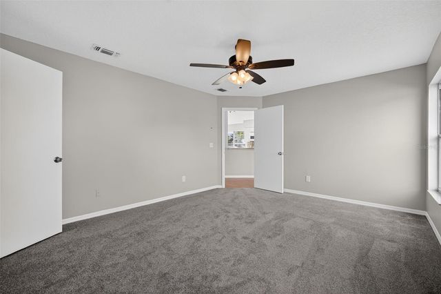 233 S ABERDEEN CIRCLE, Sanford, FL 32773