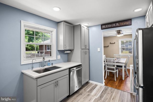 18 HOOD DR, Bridgeton, NJ 08302