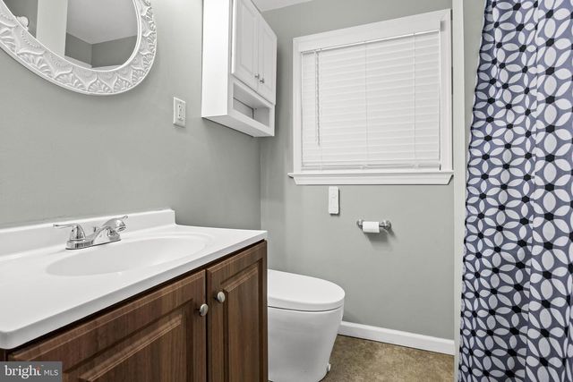 18 HOOD DR, Bridgeton, NJ 08302