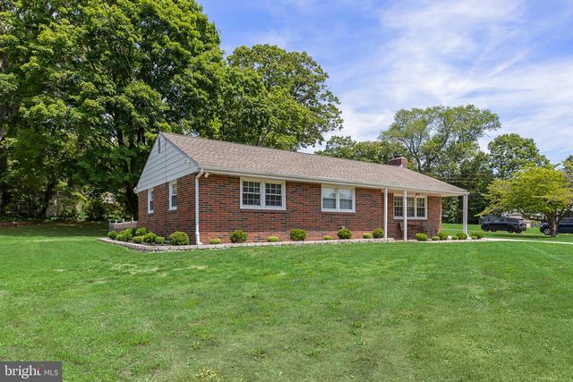 18 HOOD DR, Bridgeton, NJ 08302