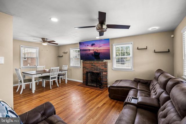 18 HOOD DR, Bridgeton, NJ 08302