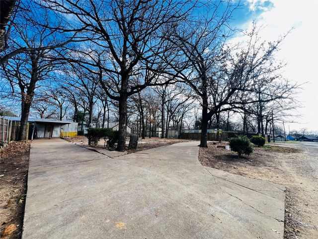 168 Skylark Drive, Mabank, TX 75156