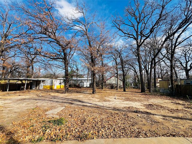 168 Skylark Drive, Mabank, TX 75156