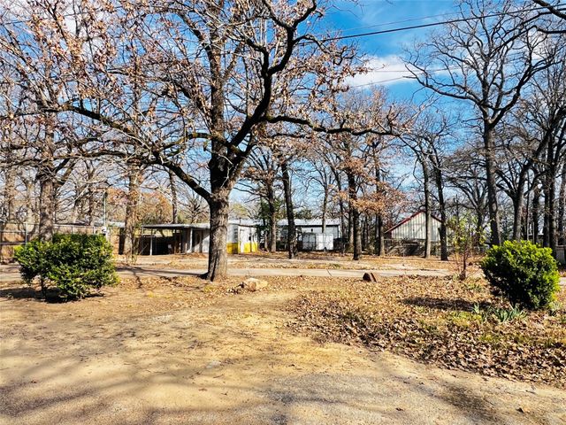 168 Skylark Drive, Mabank, TX 75156