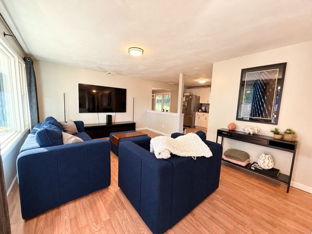 124 Sharon St, Brockton, MA 02302