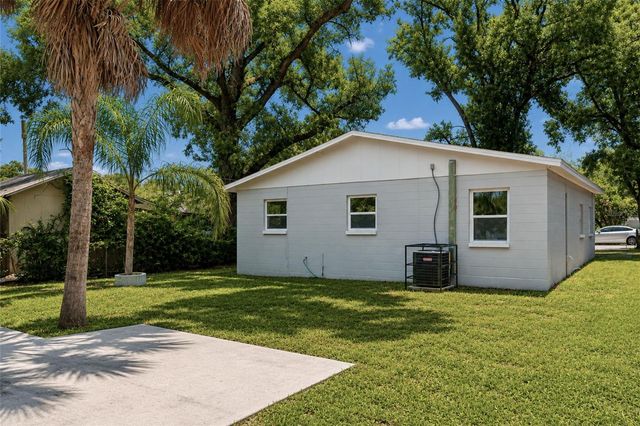 9412 N ELMER STREET, Tampa, FL 33612