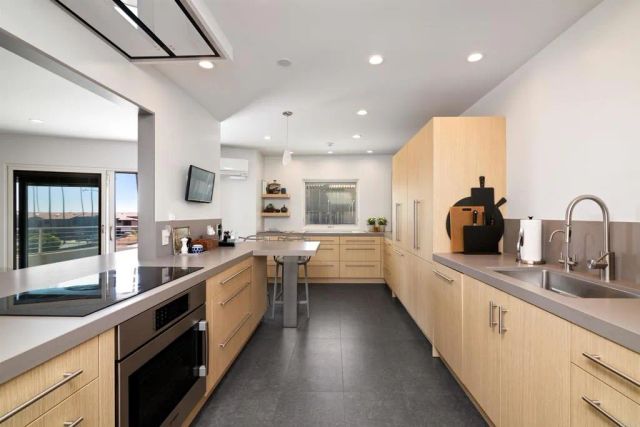 2110 Avenida De La Playa C, La Jolla, CA 92037