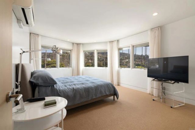 2110 Avenida De La Playa C, La Jolla, CA 92037