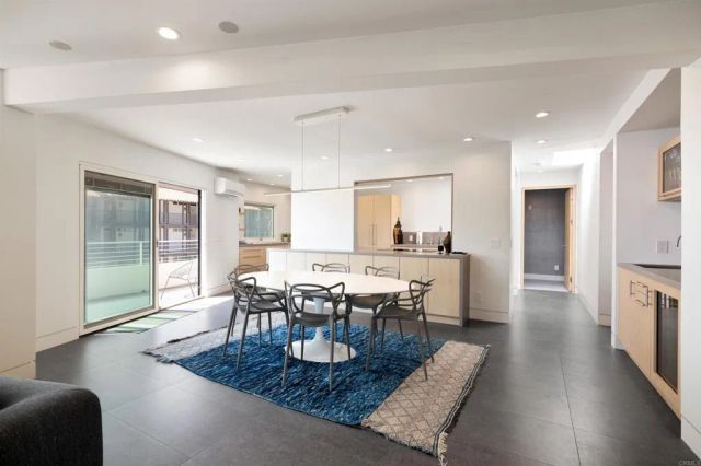 2110 Avenida De La Playa C, La Jolla, CA 92037