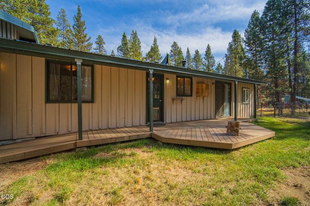 52975 Plainview Lane, La Pine, OR 97739