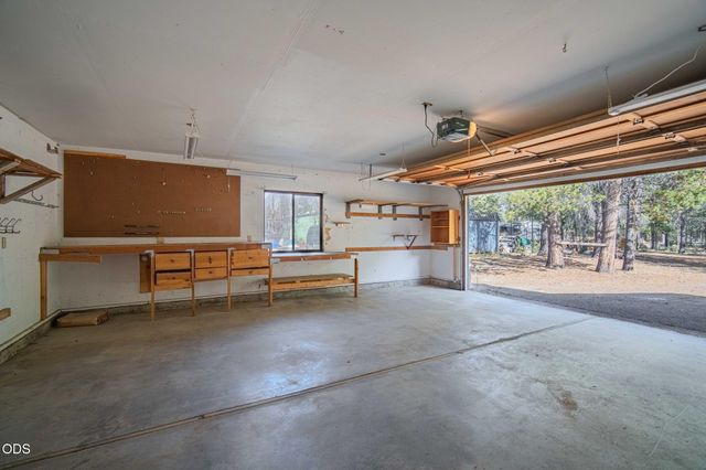 52975 Plainview Lane, La Pine, OR 97739