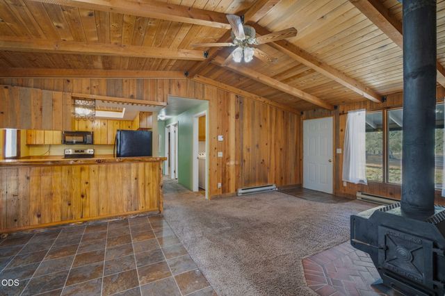 52975 Plainview Lane, La Pine, OR 97739