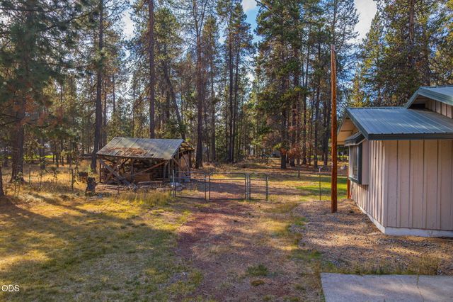 52975 Plainview Lane, La Pine, OR 97739