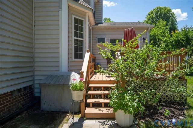 6276 St Johns, Williamsburg, VA 23188