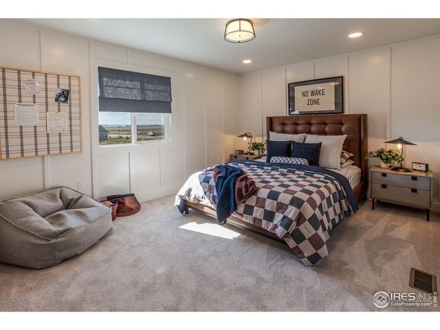 6079 Red Barn Rd, Timnath, CO 80547