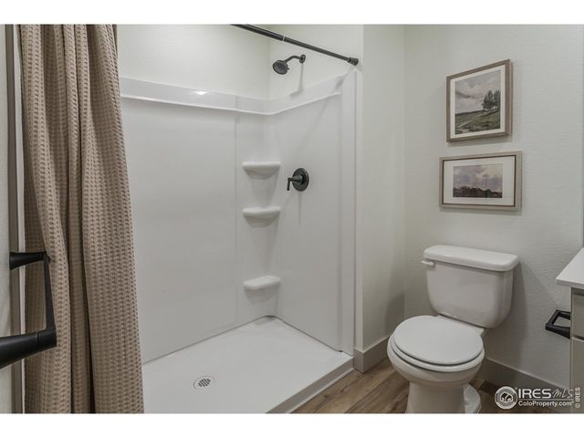 6079 Red Barn Rd, Timnath, CO 80547