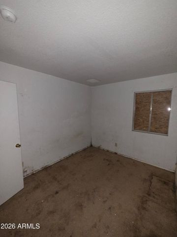2211 W HARTFORD Avenue, Phoenix, AZ 85023
