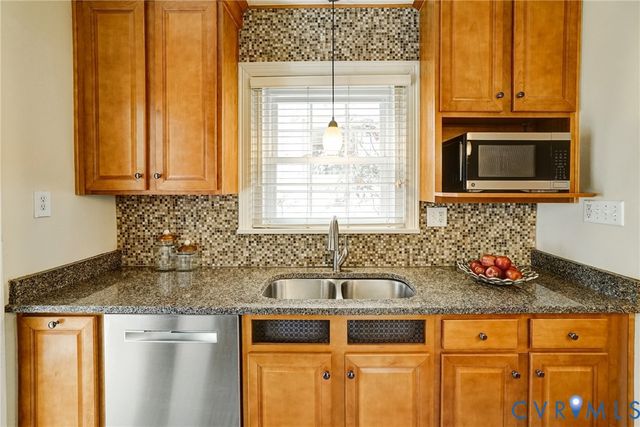 1817 W 45th St, Richmond, VA 23225