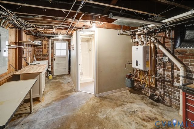 1817 W 45th St, Richmond, VA 23225