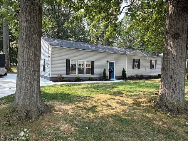 1798 E East 337 Street, Eastlake, OH 44095