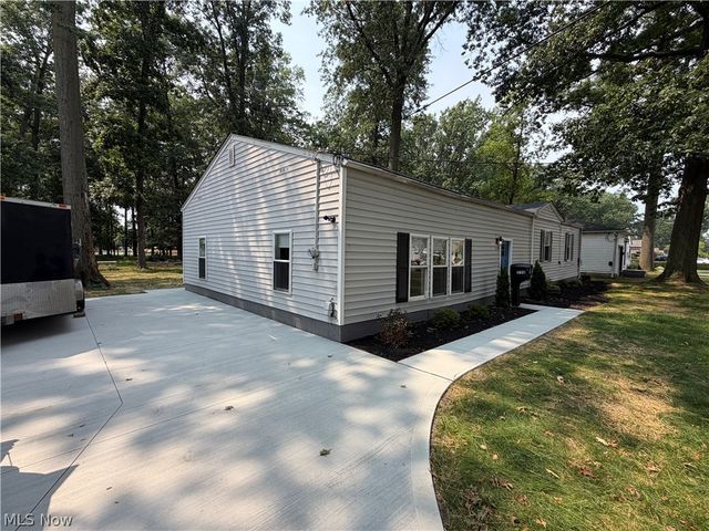 1798 E East 337 Street, Eastlake, OH 44095
