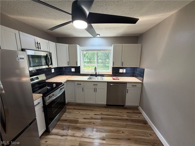 1798 E East 337 Street, Eastlake, OH 44095