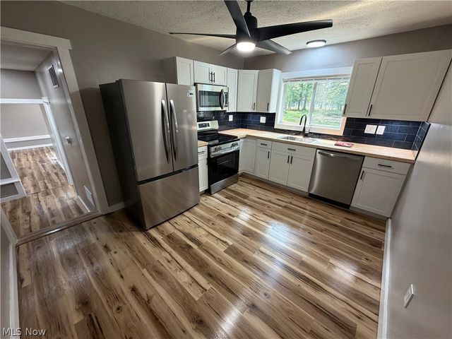 1798 E East 337 Street, Eastlake, OH 44095