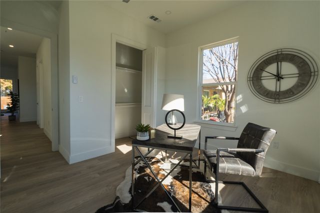 115 E Ireland Drive, Irving, TX 75062