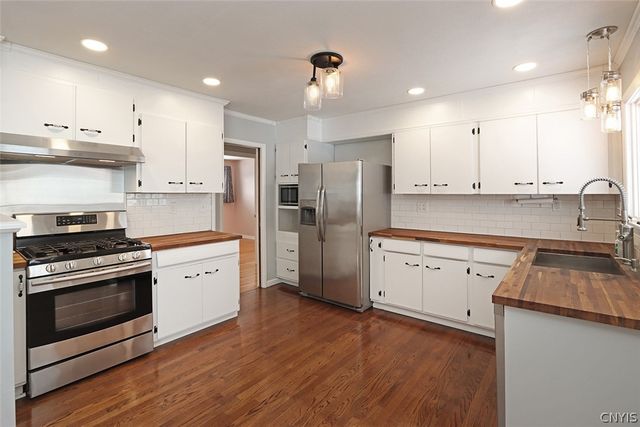 104 Ardsley Drive, Dewitt, NY 13214