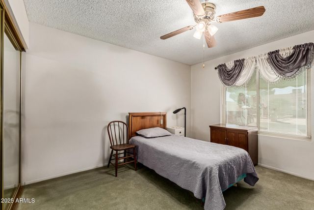 26019 S PARKSIDE Drive, Sun Lakes, AZ 85248