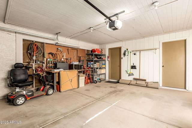 26019 S PARKSIDE Drive, Sun Lakes, AZ 85248