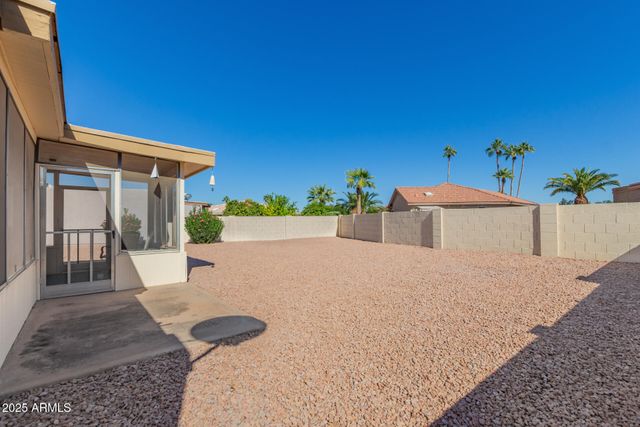 26019 S PARKSIDE Drive, Sun Lakes, AZ 85248