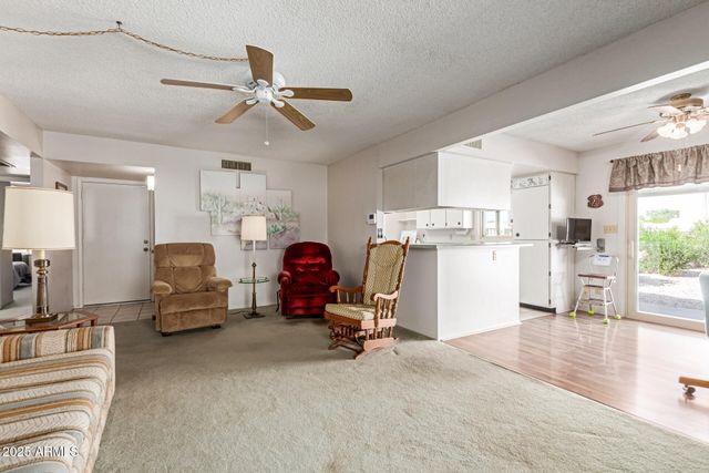 26019 S PARKSIDE Drive, Sun Lakes, AZ 85248