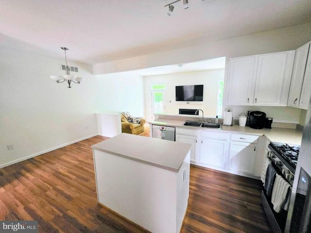 106 BRANDYWINE RD, Malvern, PA 19355
